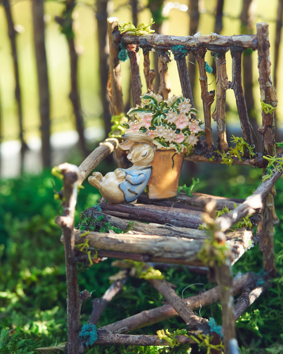 FABLE x Peter Rabbit with Flower Pot Brooch