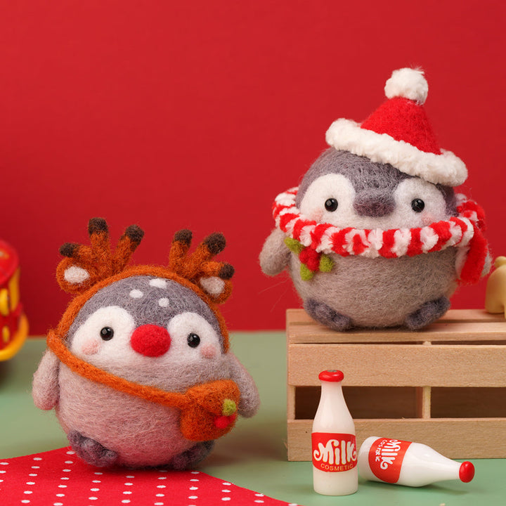Festive Penguin Needle Felting Kit. Wizardi DIY Wool Craft Kit F07N8-W112