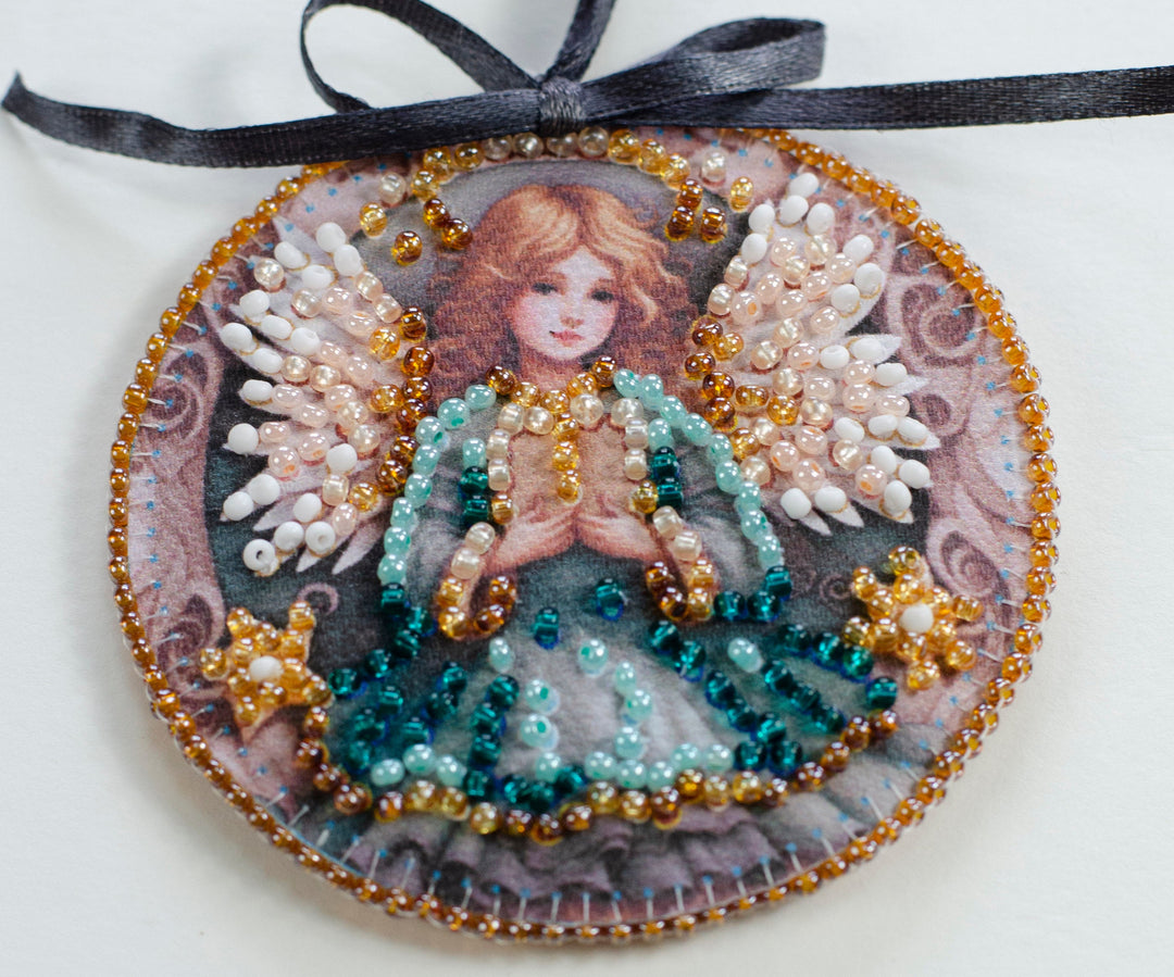 Bead Embroidery Kit Decoration - The spirit of the holiday ABT-032