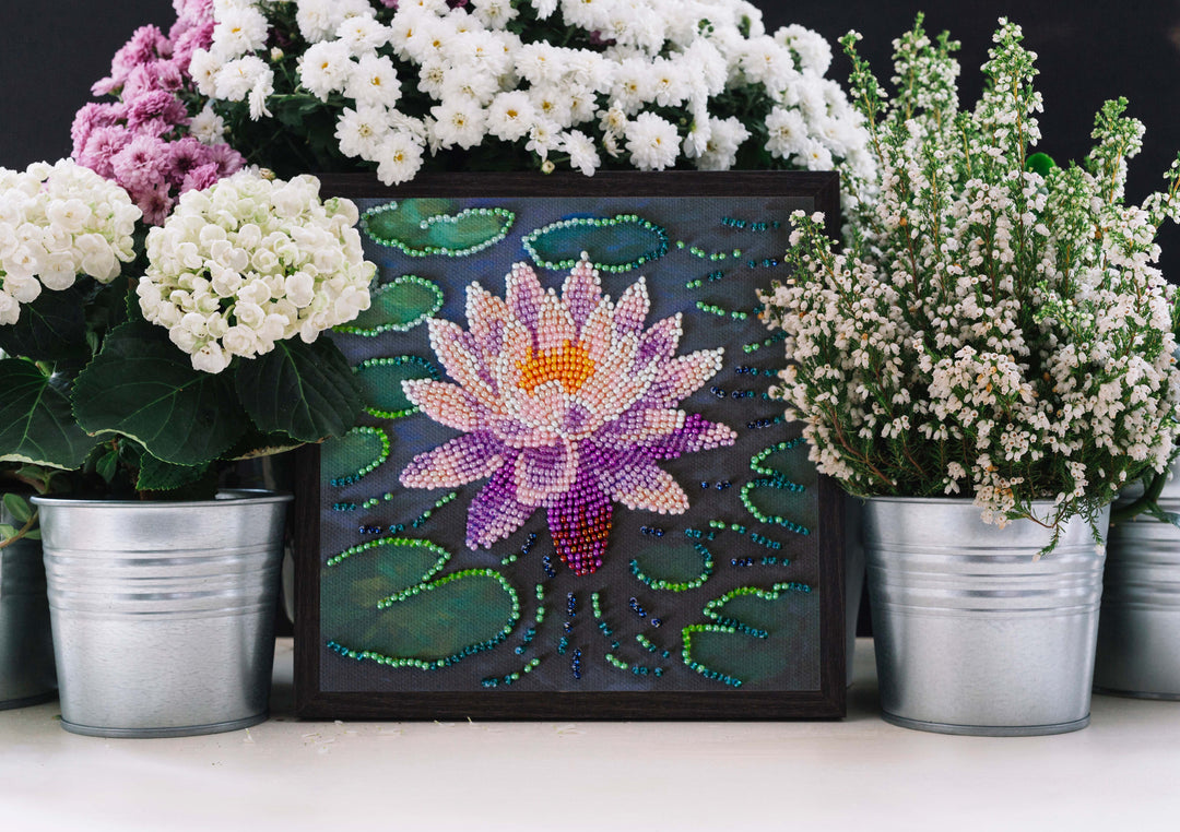 Mini Bead embroidery kit - Water lily AM-262