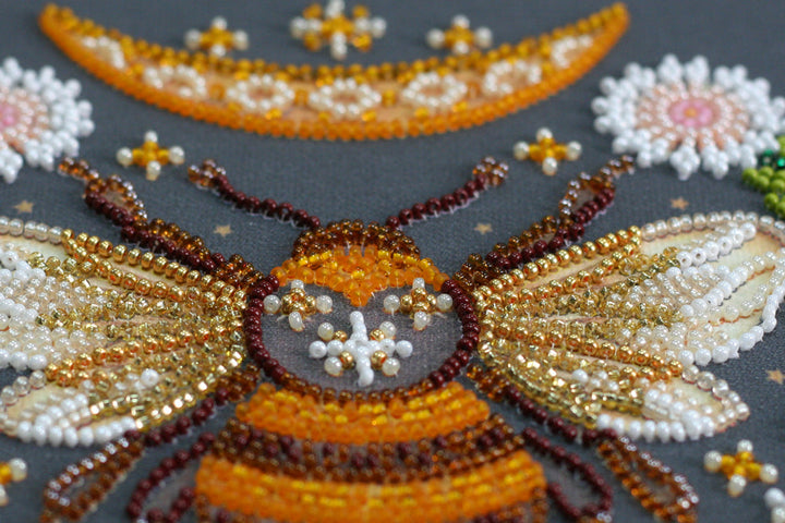 Mid-sized Bead Embroidery kit - Honey dream