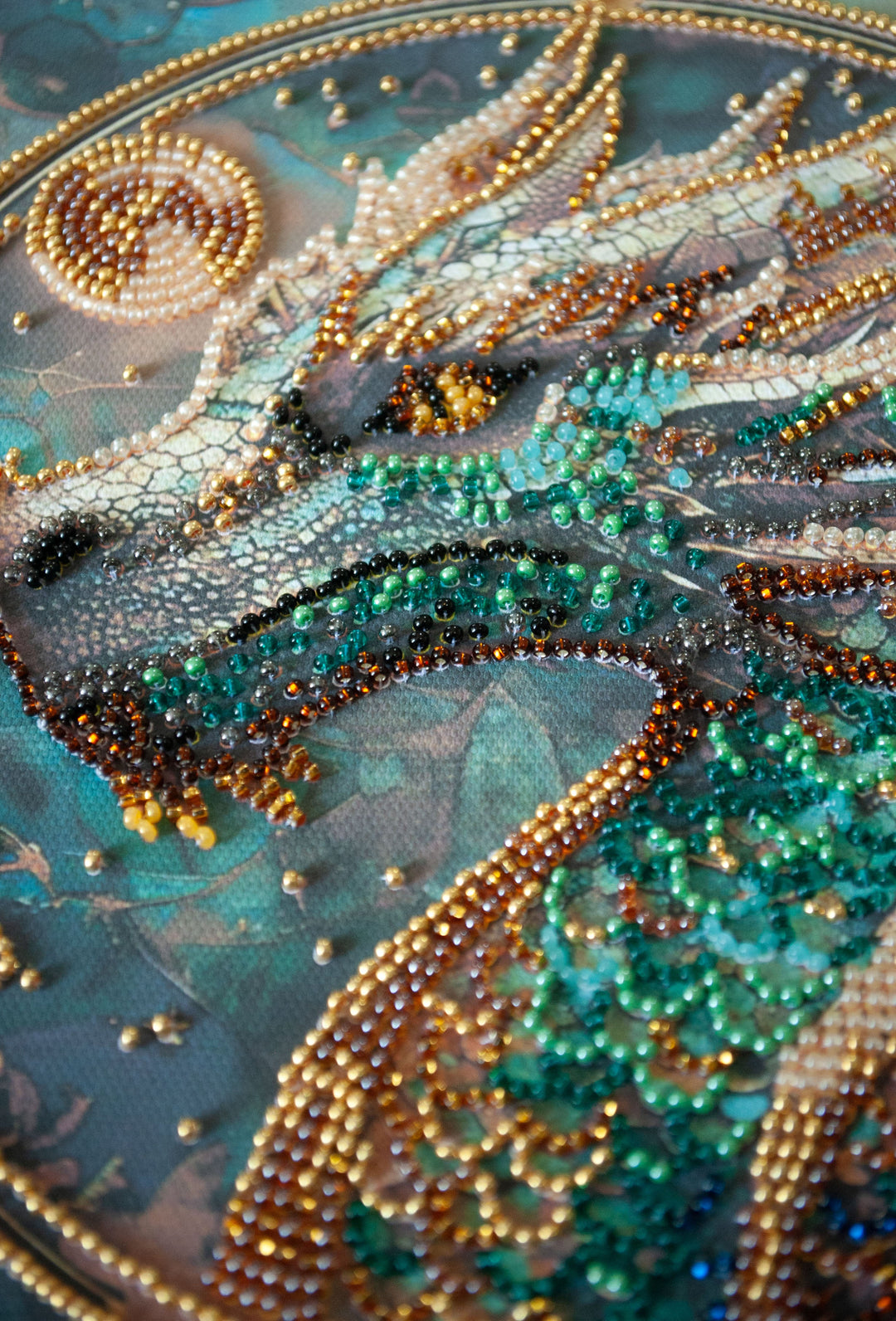 Mid-sized bead embroidery kit - Breath of Fire AMB-122