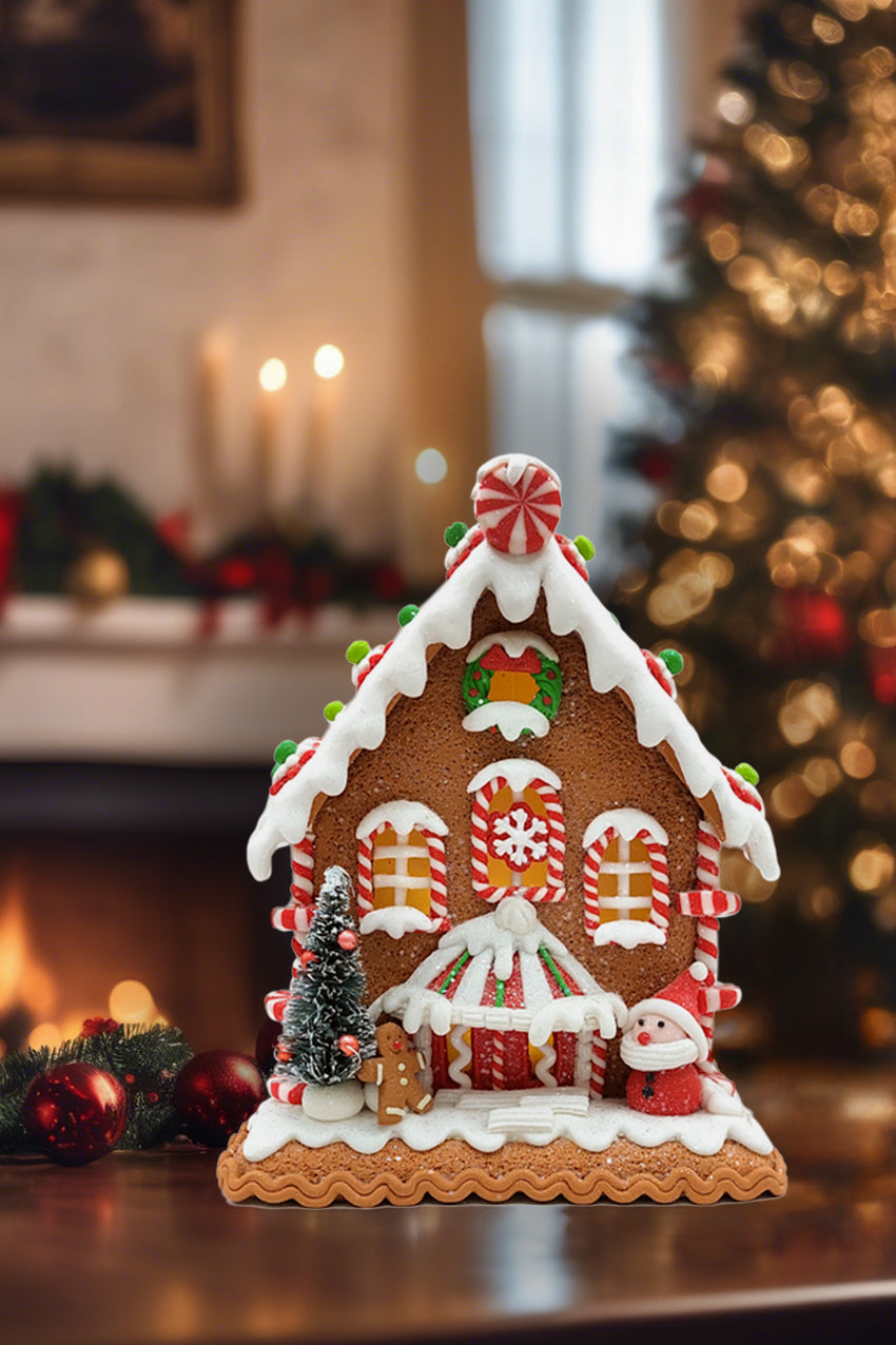 Christmas Gingerbread House with Santa. Wizardi Festive Decoration F07-N2-23-AAA008A