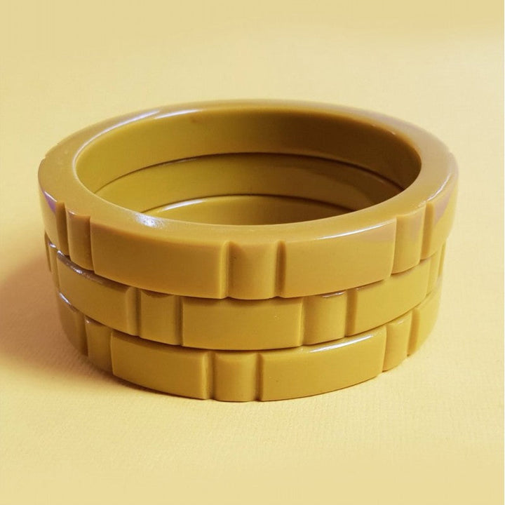 Hazel Retro Fakelite Bangle