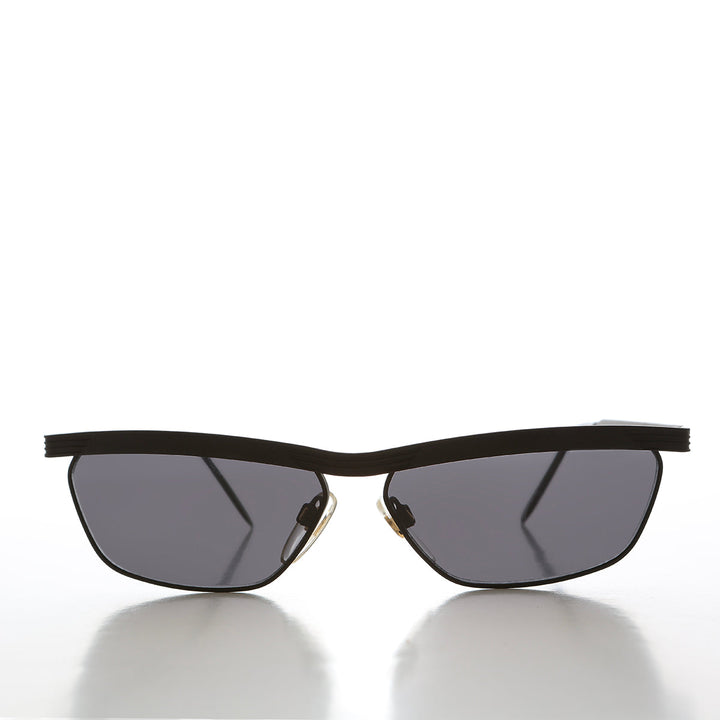 90s Curved Gold Black Frame - Yara