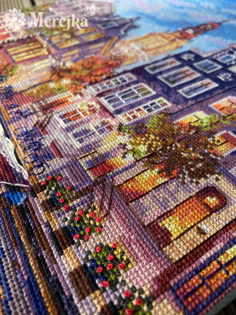Amsterdam K-232 Counted Cross-Stitch Kit