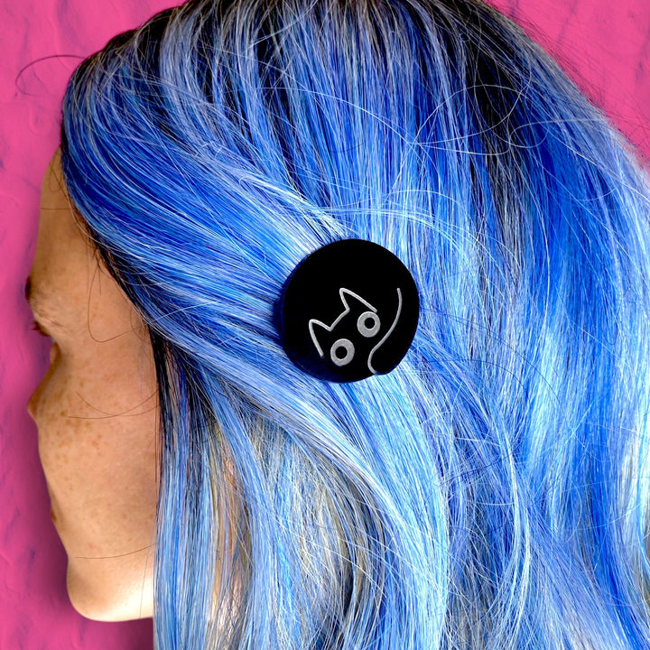 Sarah’s Scribbles Round Cat Hairclip