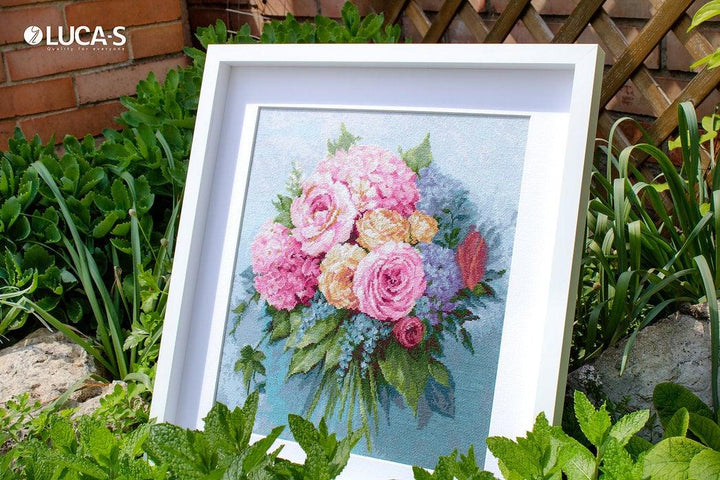 Bouquet B2371L Counted Cross-Stitch Kit