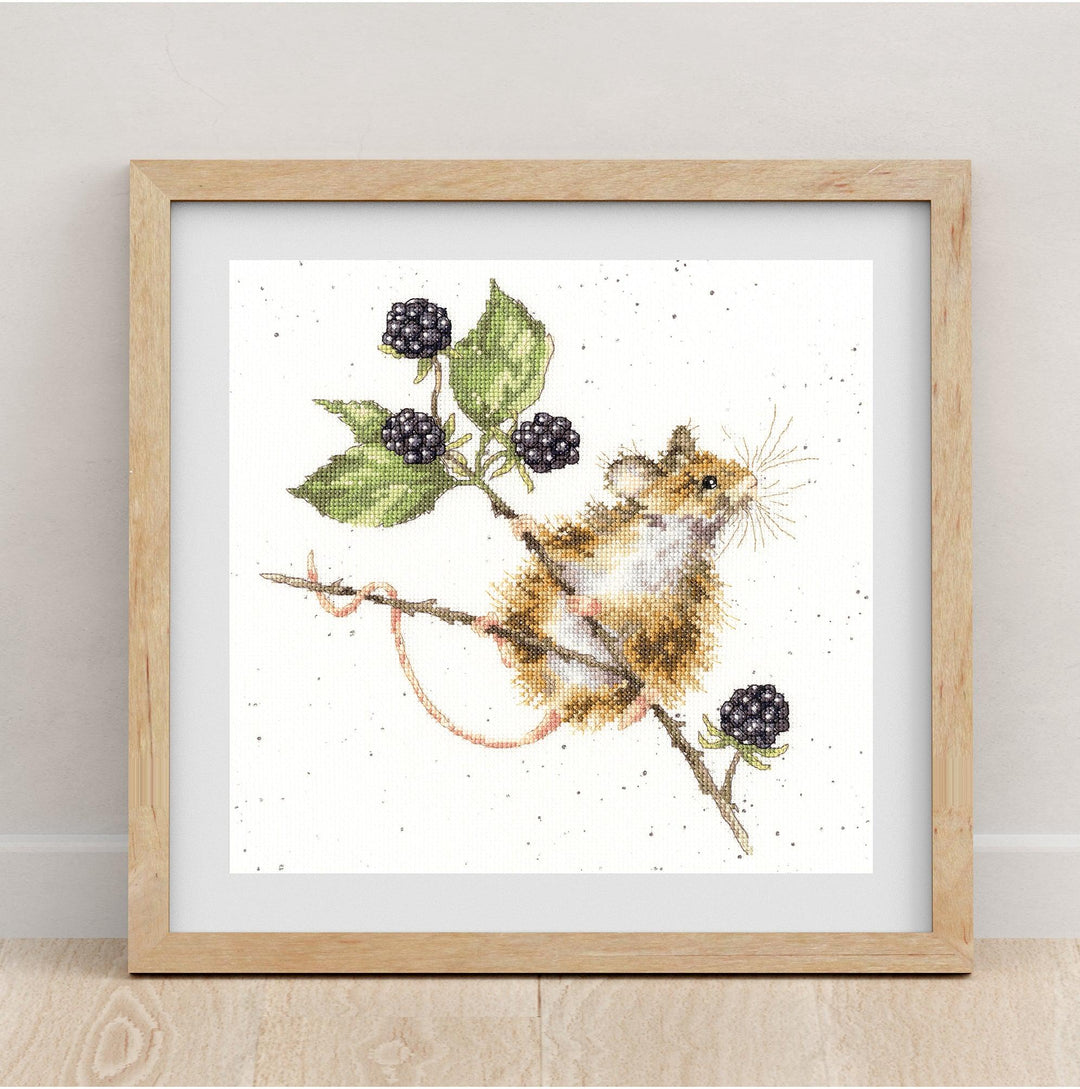 Brambles XHD91 Counted Cross Stitch Kit