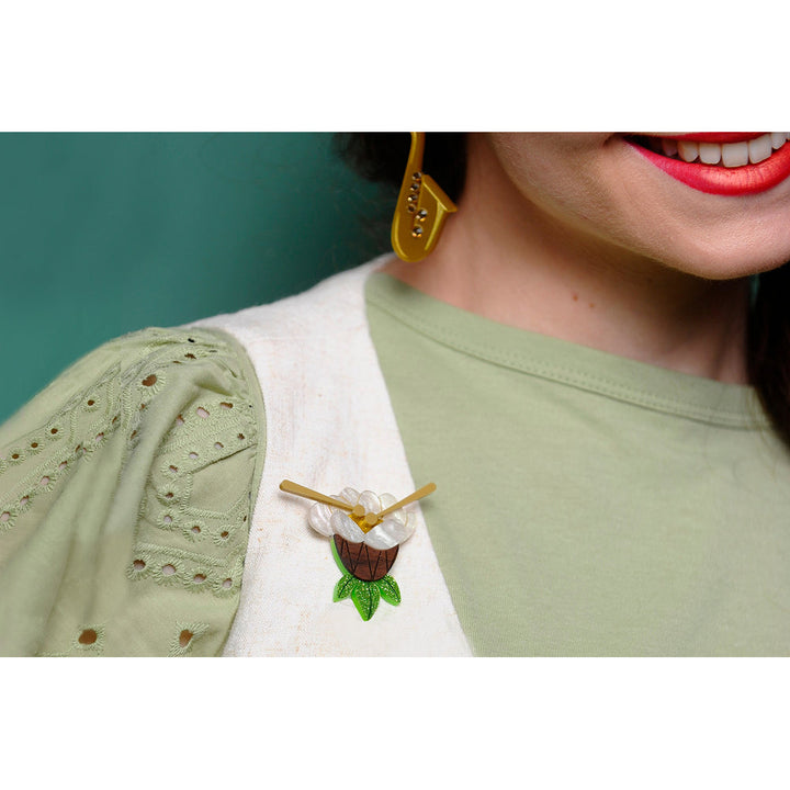 Flower Drum Brooch by Laliblue