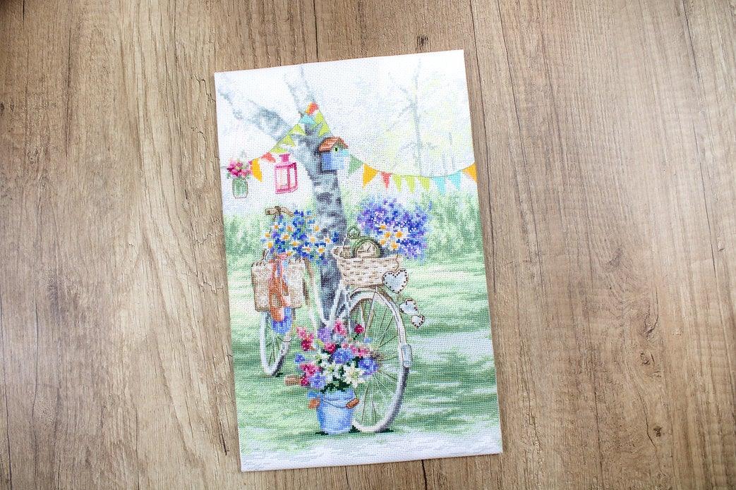Counted Cross Stitch Kit Bike Leti971