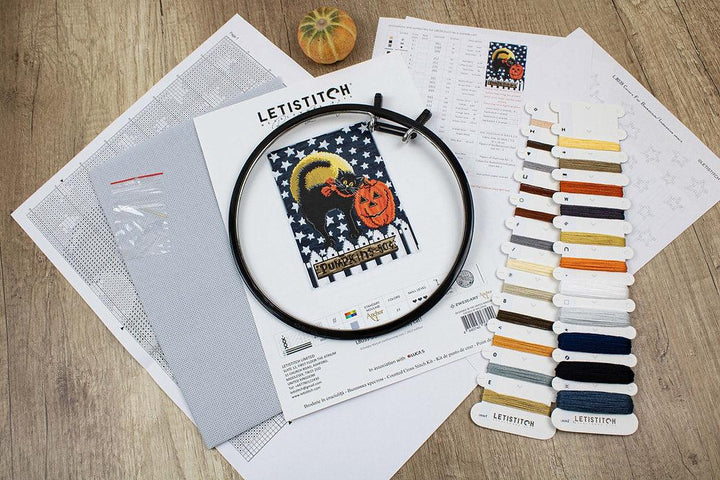 Counted Cross Stitch Kit Don't be a scaredy cat! L8039