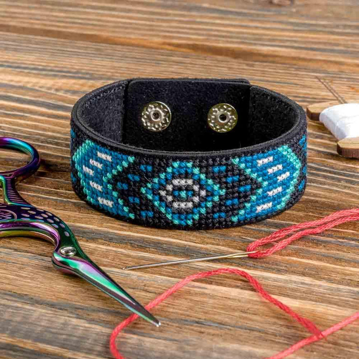 Cross-stitch kit on artificial leather FLHL-029