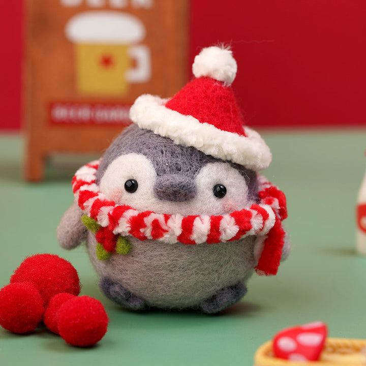 Festive Penguin Needle Felting Kit. Wizardi DIY Wool Craft Kit F07N8-W112