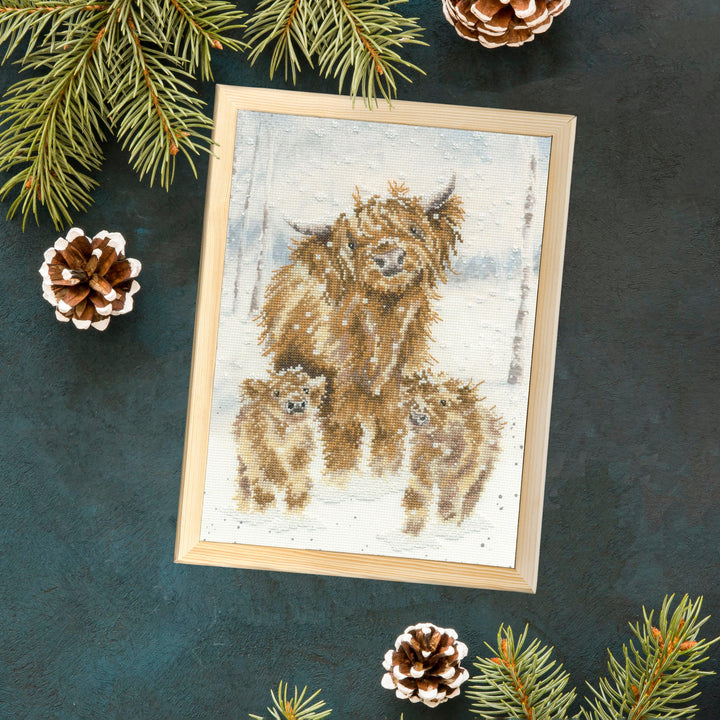 Highland Christmas  XHD128 Counted Cross Stitch Kit