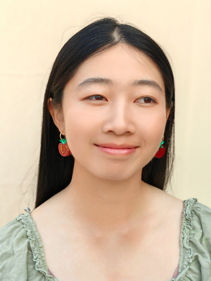 Mismatch Tomato Dangle