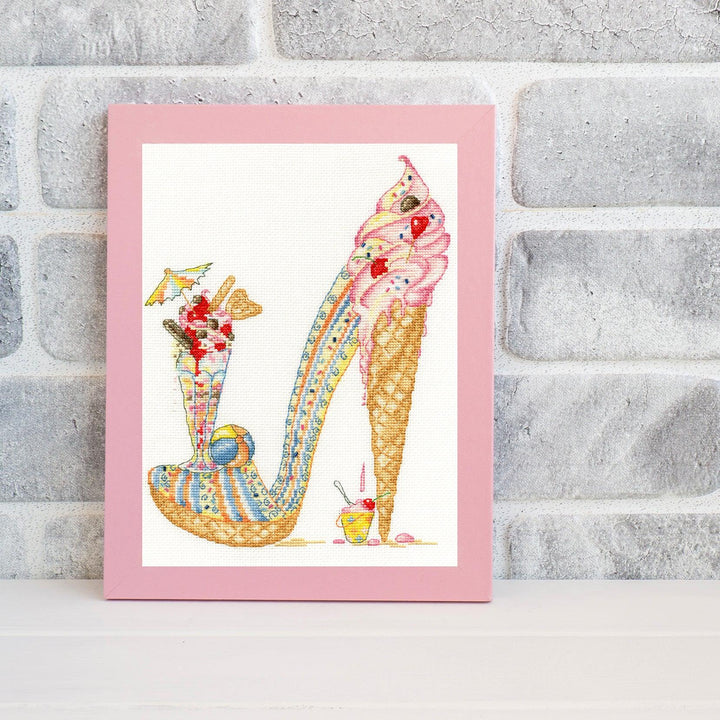 Lazy Sundae XSK4 Counted Cross Stitch Kit