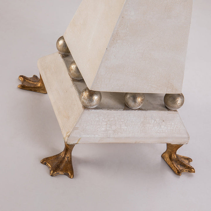 Leda Table Lamp By Flambeau Lighting - Quirks!