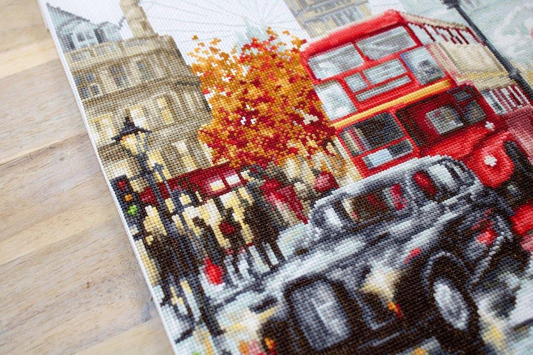 London B2376L Counted Cross-Stitch Kit