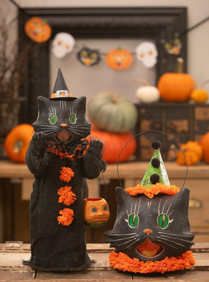 Medium Scaredy Cat Ghoul by Bethany Lowe Designs image 4