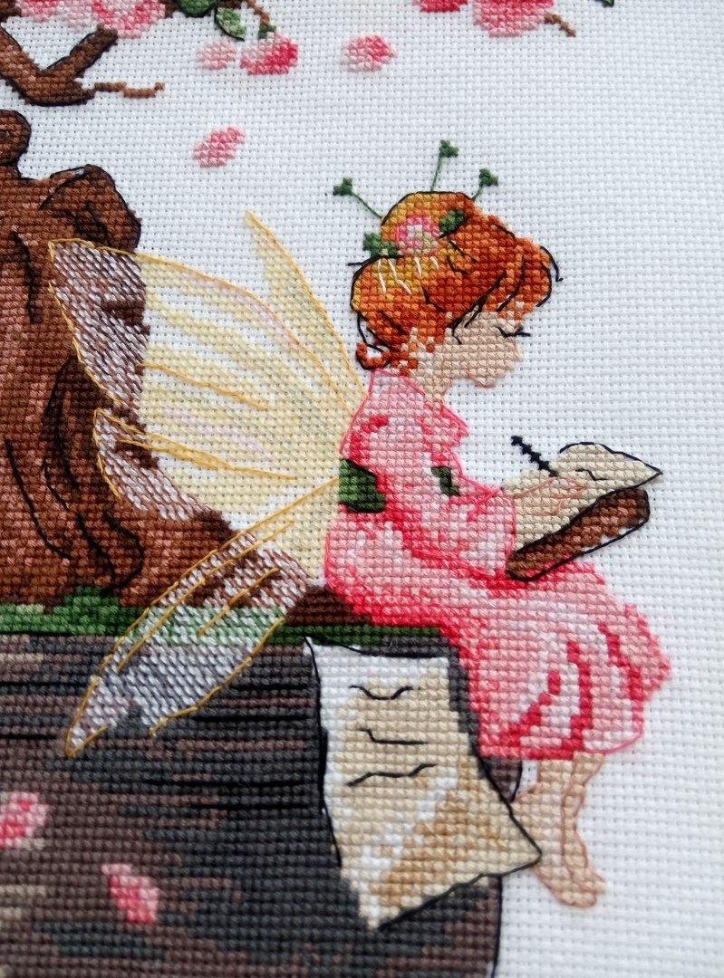 Sakura SNV-570 Counted Cross Stitch Kit