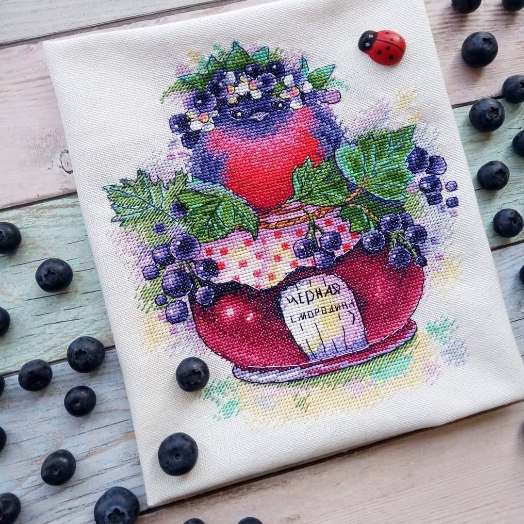 Singing Currant SM-394 Counted Cross Stitch Kit