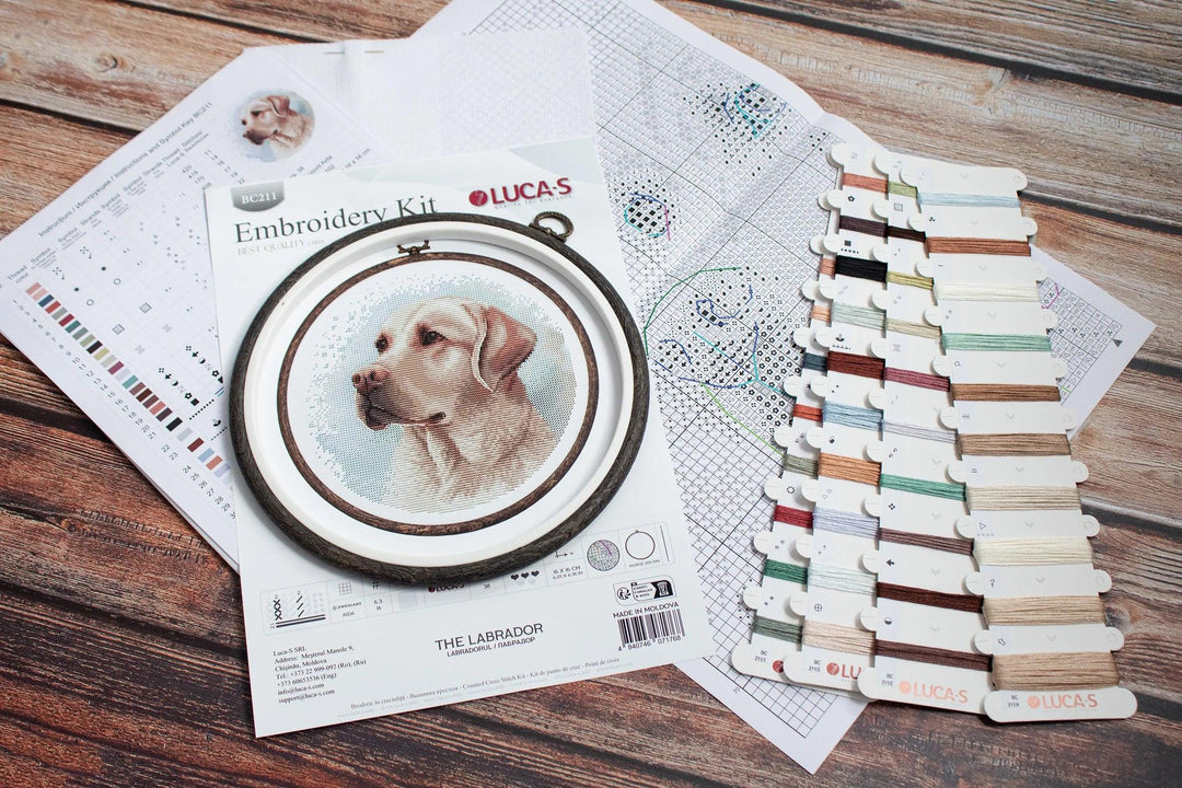 The Labrador BC211l Counted Cross-Stitch Kit