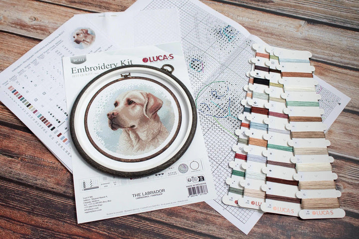The Labrador BC211l Counted Cross-Stitch Kit