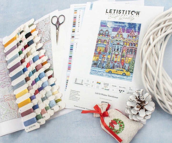 Winter Townhouse L8076 Counted Cross Stitch Kit