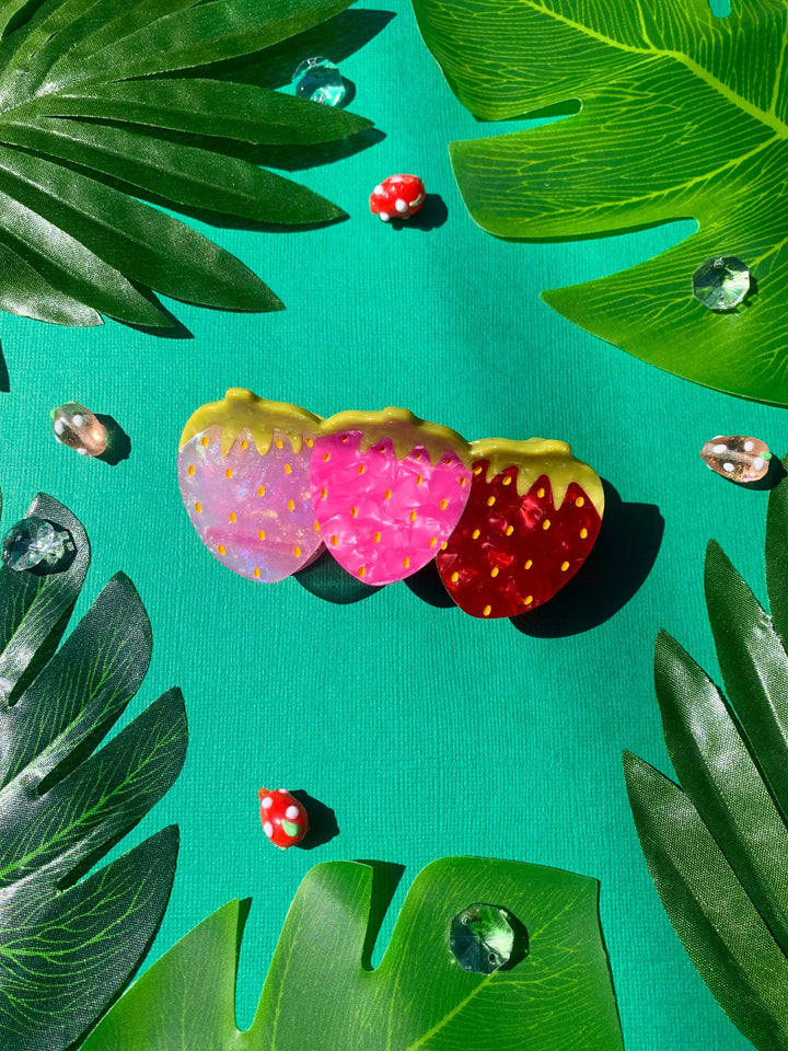 Very Berry Acetate Hair Claw