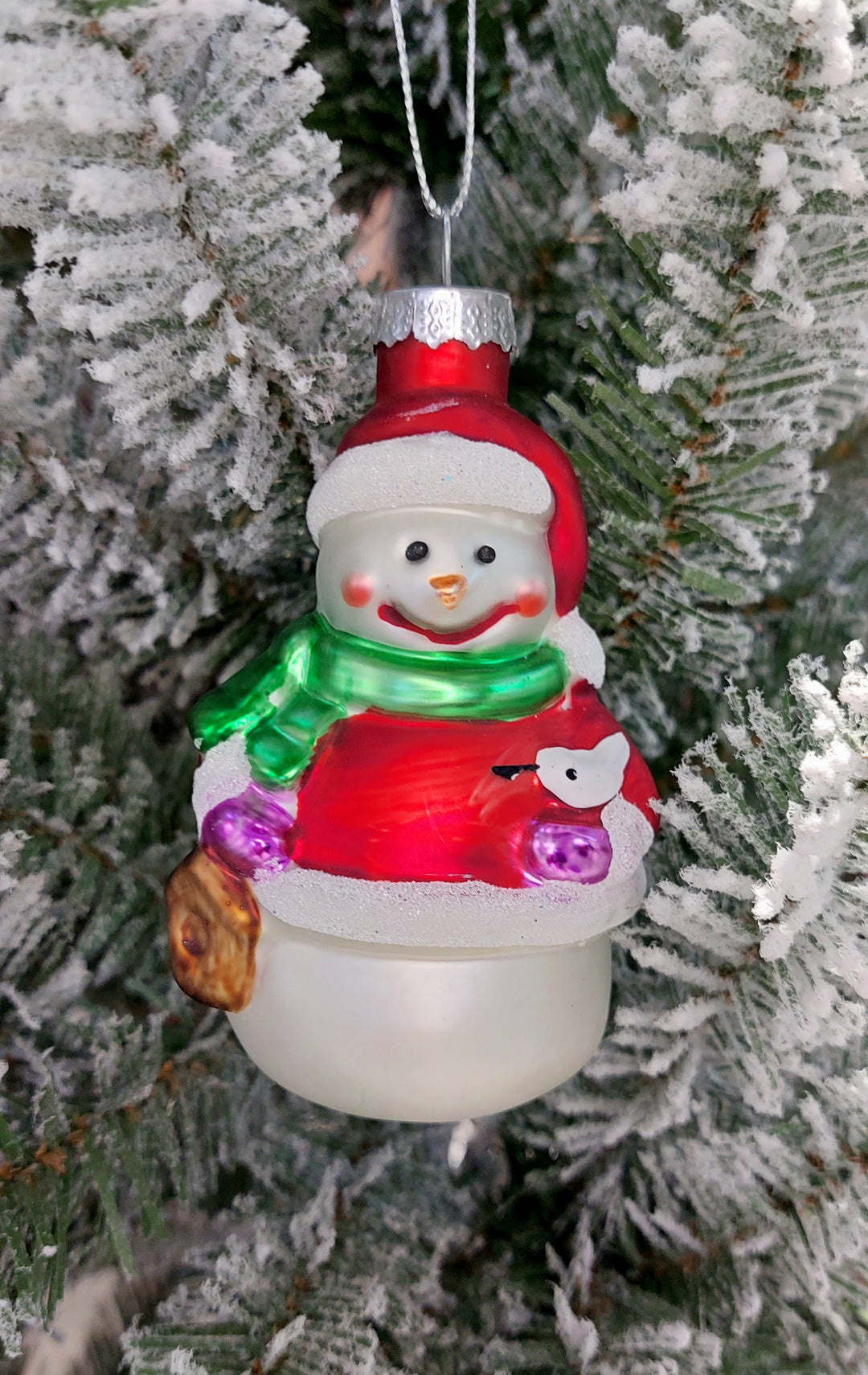 Snowman with Gift Christmas Glass Ornament by Wizardi F07M3-22 HB-SY25297