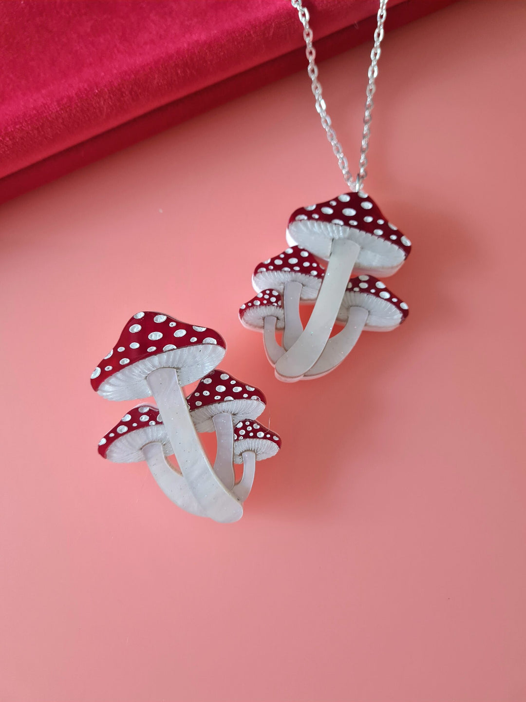 Toadstool Mushroom Cluster Pin or Pendant