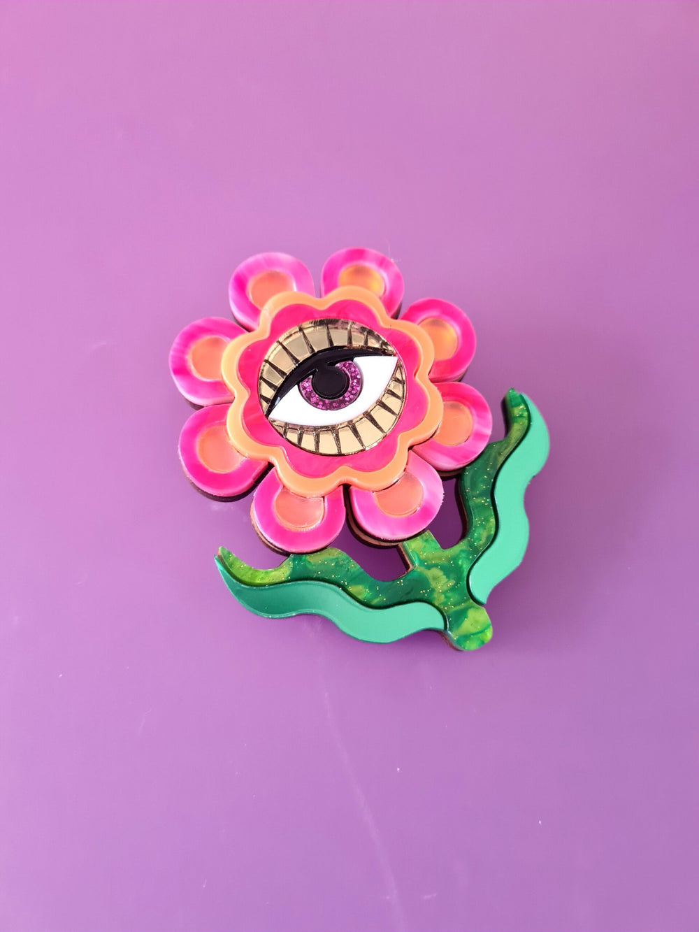 Retro inspired boho hippy floral brooch or necklace - image 2