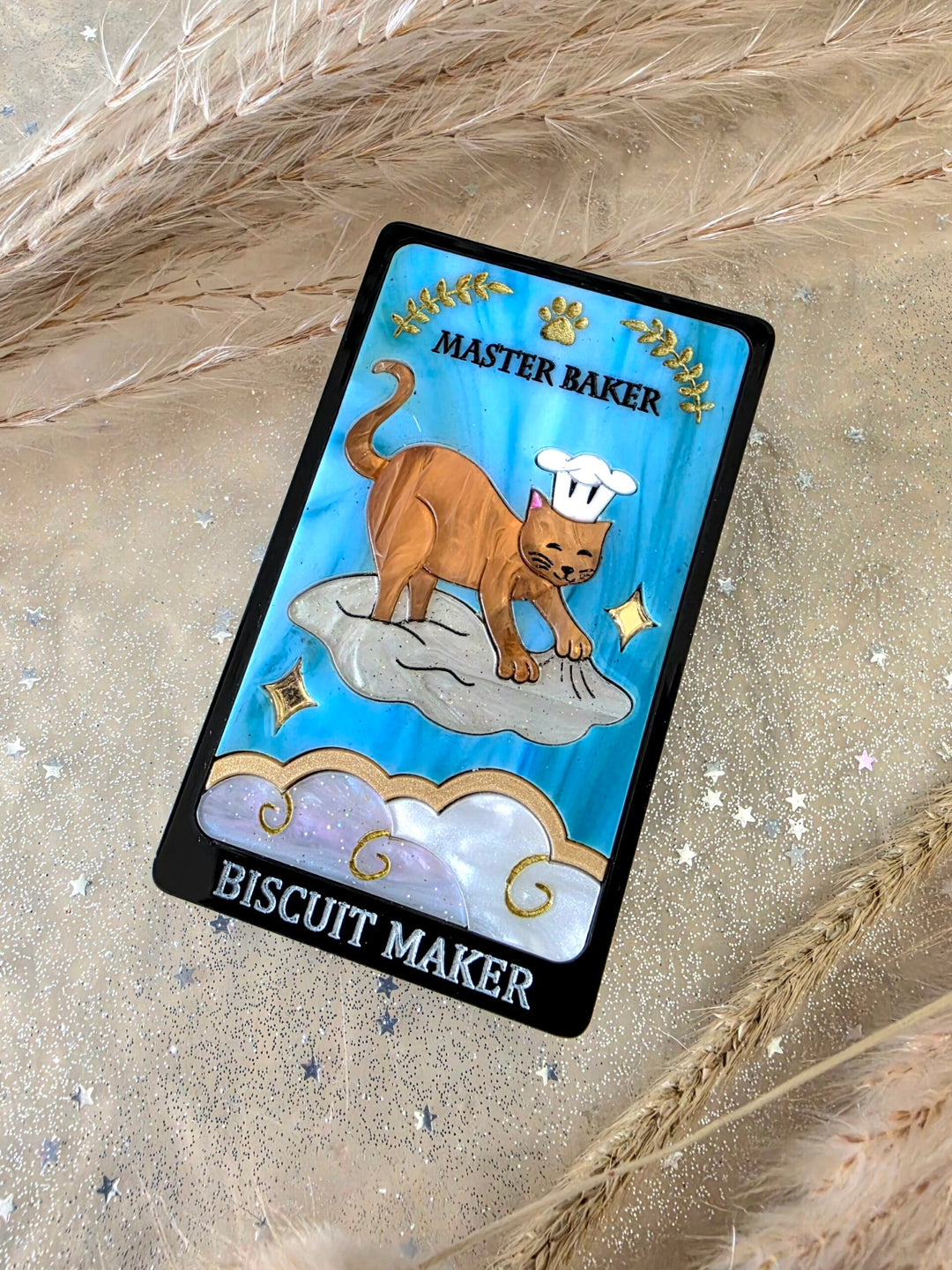 Biscuit maker cat tarot brooch or necklace