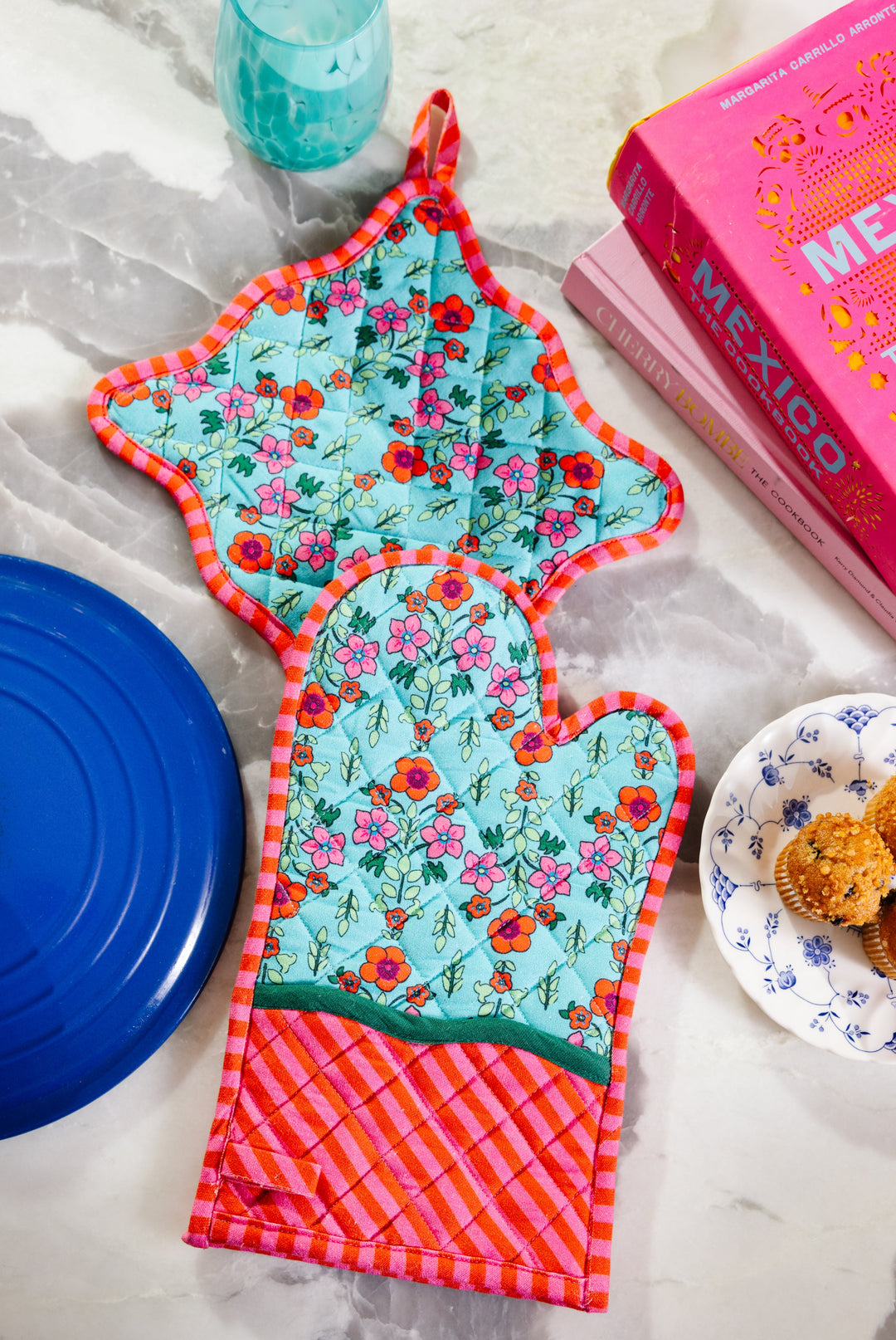 Turquoise Pot Holder & Oven Mitt