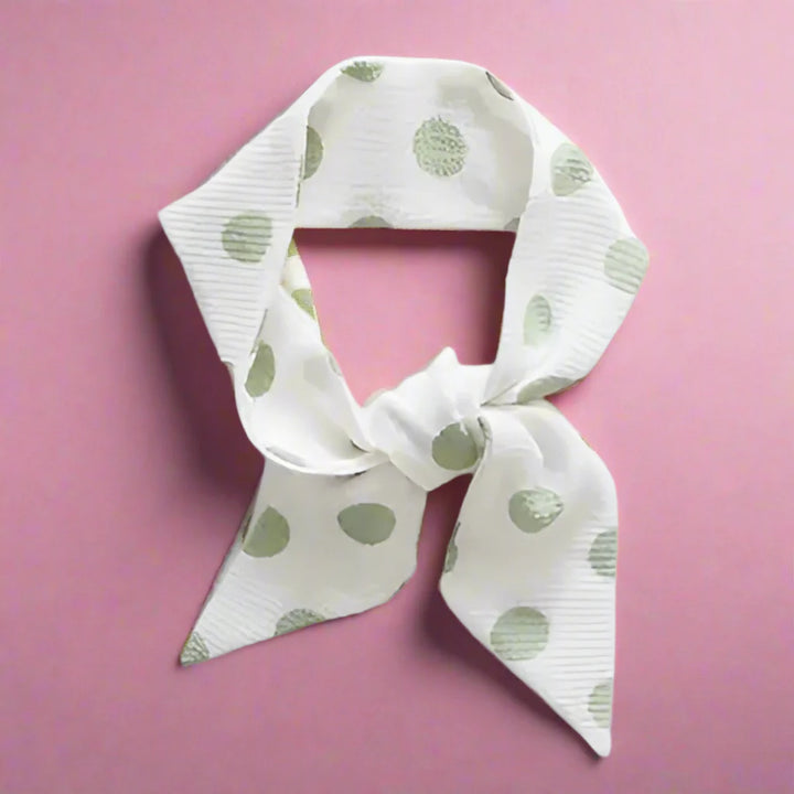 Retro Skinny Neck Scarf in Three Colors