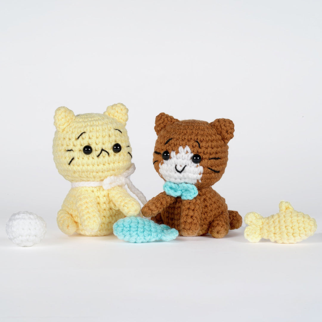 Cats Amigurumi DIY Crochet Kit Wizardi F07N8-M124