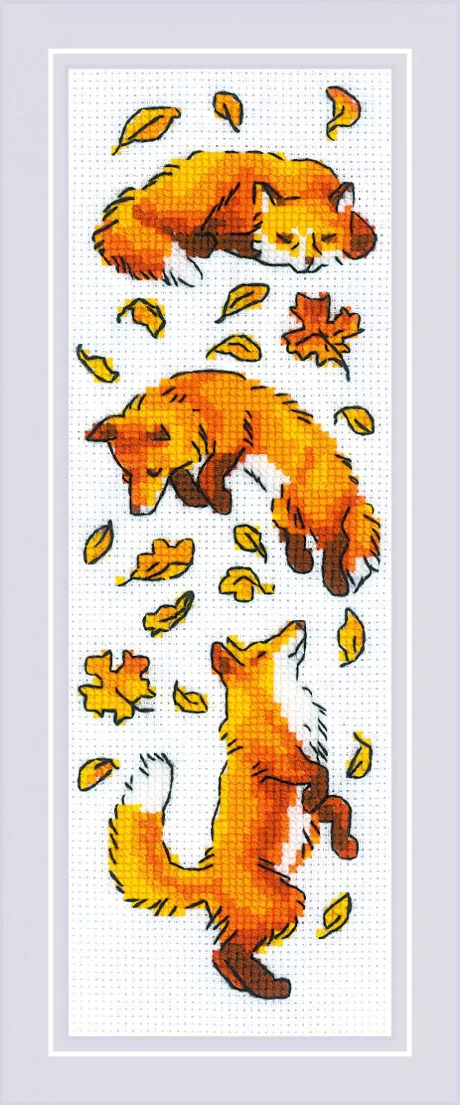 Foxes in Leaves R1879 Counted Cross Stitch Kit