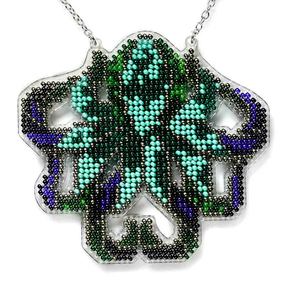 Set for embroidery with beads on a plastic base FLPL-098