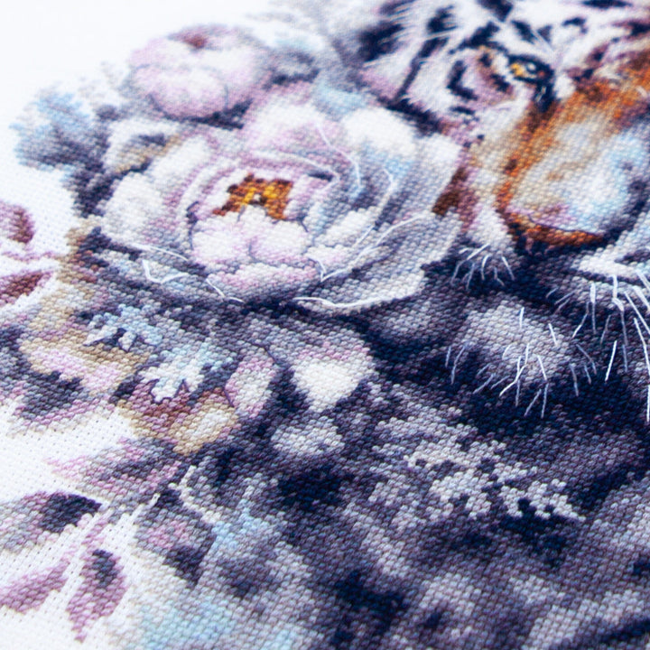 The White Tiger 70-14 Counted Cross-Stitch Kit