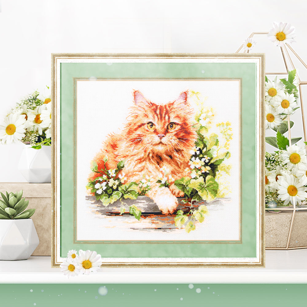 The Ginger Cat 70-22 Counted Cross-Stitch Kit