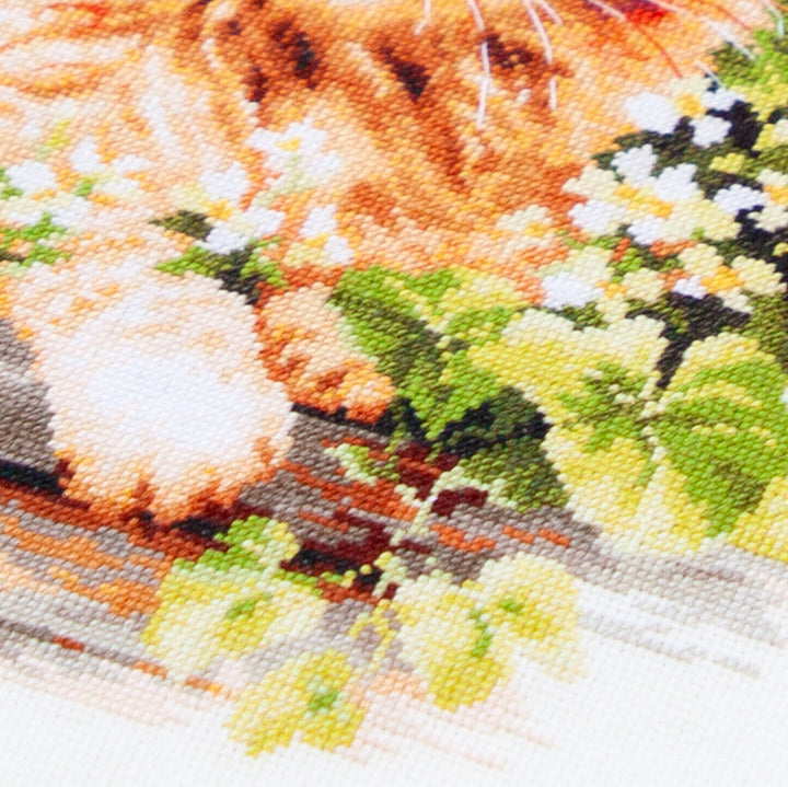 The Ginger Cat 70-22 Counted Cross-Stitch Kit