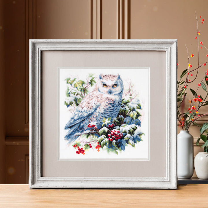 Snowy Owl Counted Cross Stitch Kit by Magic Needle 70-24