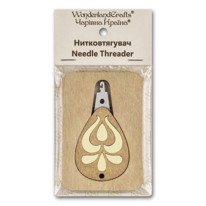 Needle Threader “Golden Lotus” FLNT-040