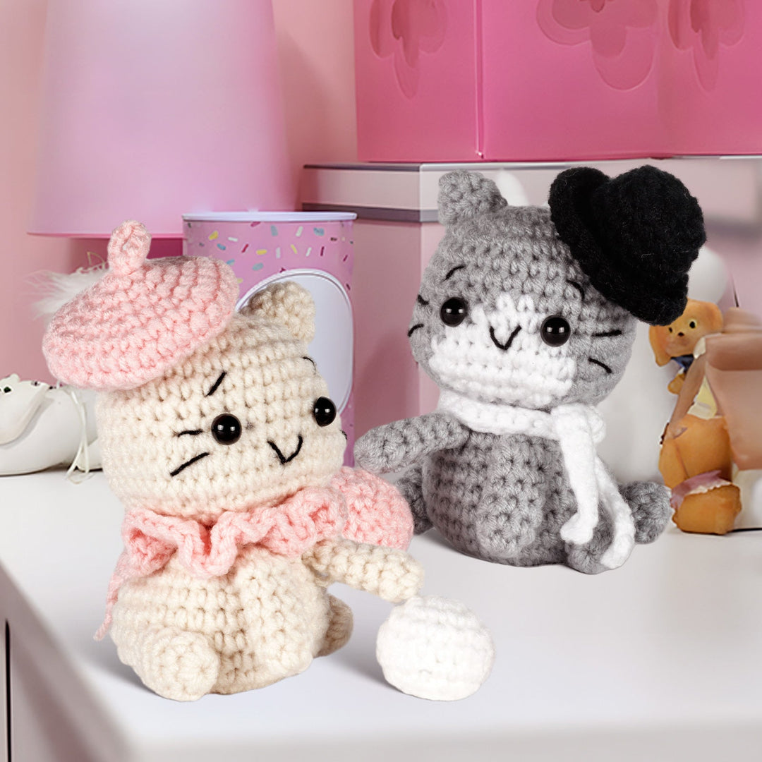 Cats Amigurumi DIY Crochet Kit Wizardi F07N8-M123