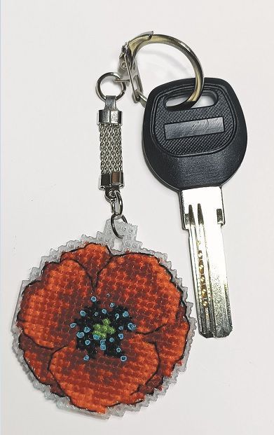 Pendant - poppy  Counted cross stitch kit 8082A