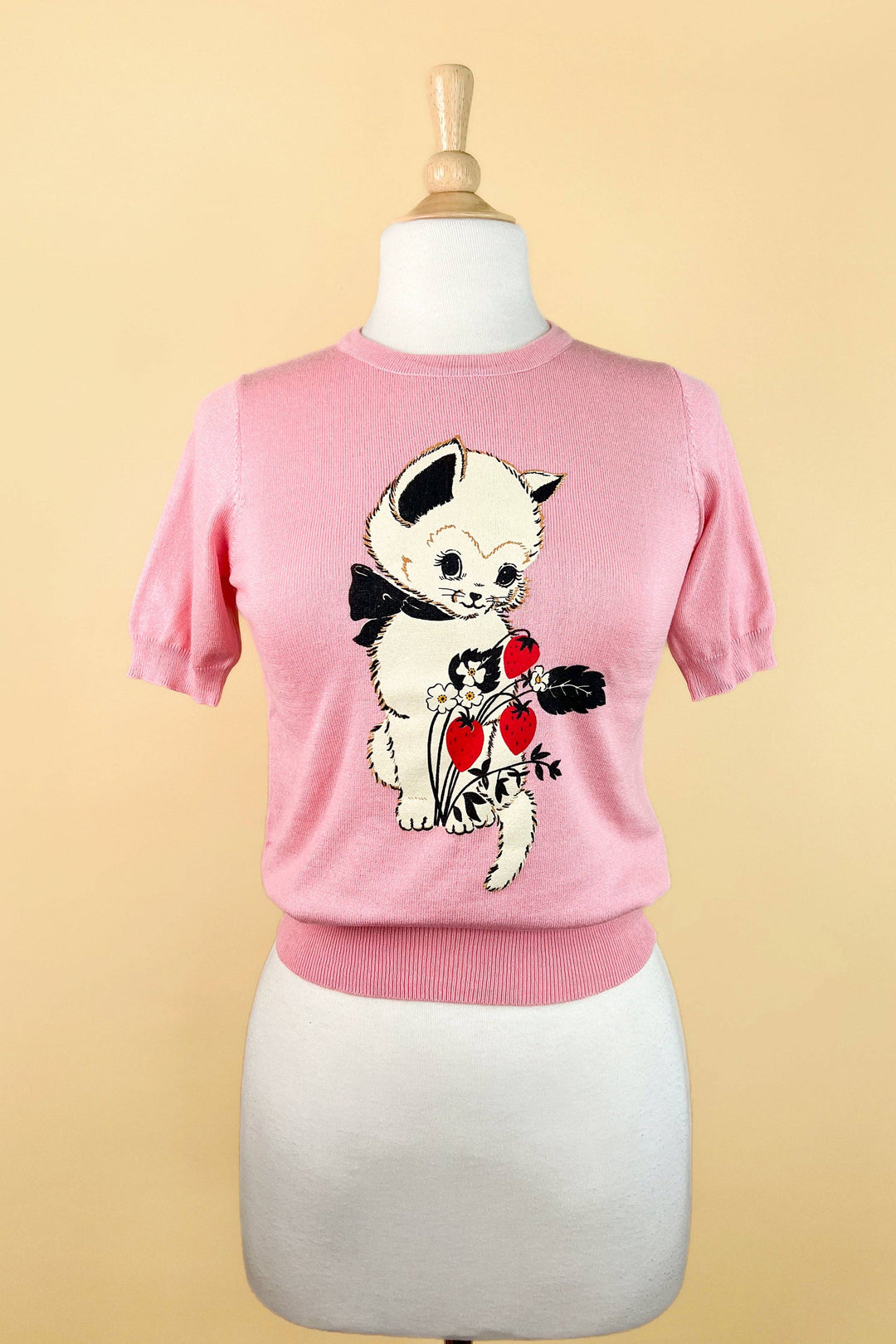 Strawberry Fields Forever short sleeve Sweater in Pink