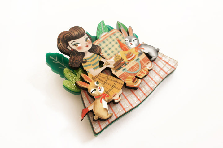 Picnic Brooch by Laliblue