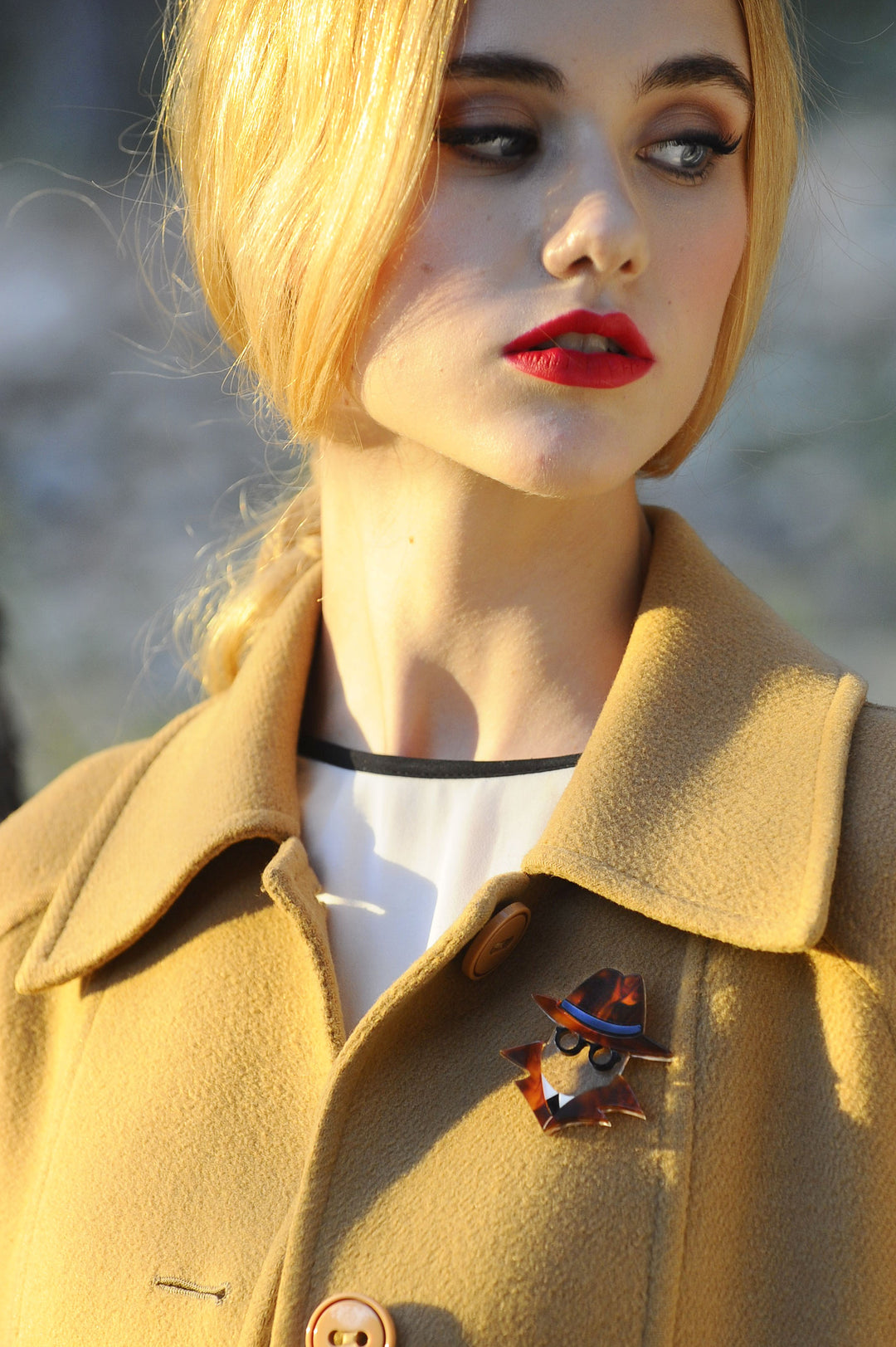 Invisible Man Brooch by Laliblue