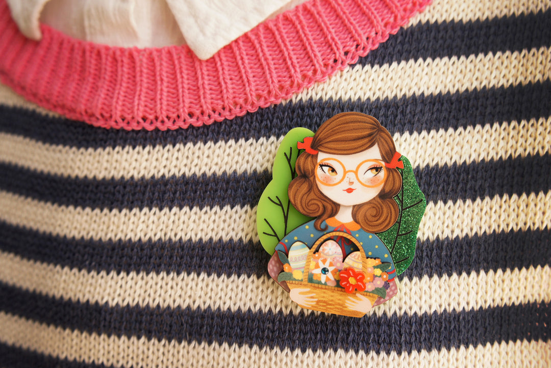 Girl with Easter Basket Brooch by Laliblue